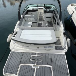 Sea Ray 240 Sundeck